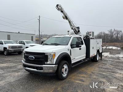 2017 Ford F550 2WD Extended-Cab Mechanics Service Truck