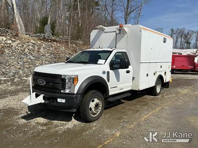 2017 Ford F-550 Enclosed Service Truck