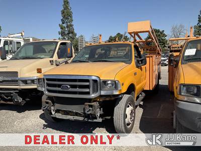 2004 Ford F-550 Service Truck