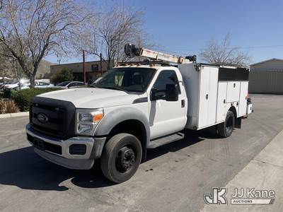 2014 Ford F-550 Mechanics Service Truck