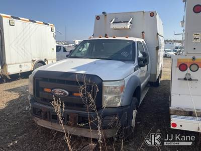 2011 Ford F550 2WD Extended-Cab Service Truck