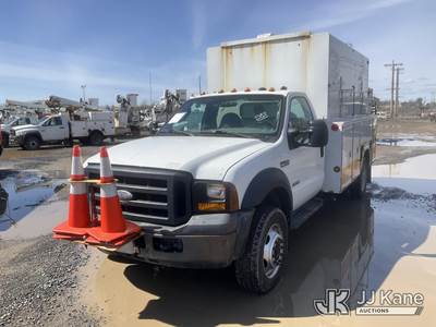 2006 Ford F550 2WD Enclosed Service Truck