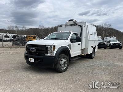 2019 Ford F550 4x4 Regular Cab DRW Air Compressor Utility Truck
