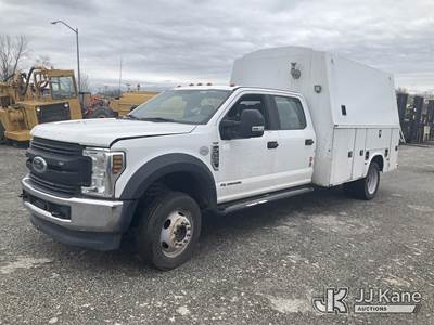 2018 Ford F550 4x4 Crew-Cab Enclosed Service Truck