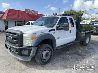 2016 Ford F-550 Flatbed/Service Truck