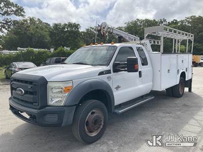 2014 Ford F550 Extended-Cab Mechanics Service Truck