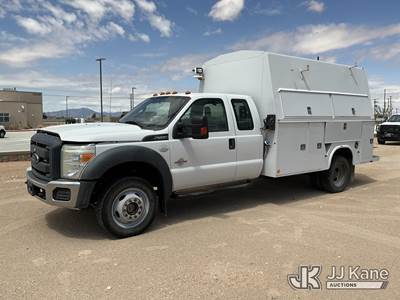 2015 Ford F550 4x4 Extended-Cab Enclosed Service Truck