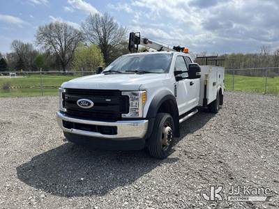 2017 Ford F550 4x4 Extended-Cab Mechanics Service Truck