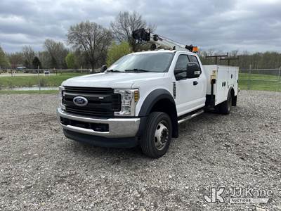 2019 Ford F550 4x4 Extended-Cab Mechanics Service Truck