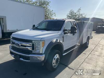 2017 Ford F-550 SuperCab DRW 2WD Utility Truck
