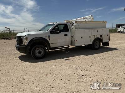 2019 Ford F-550 URD/Flatbed Truck