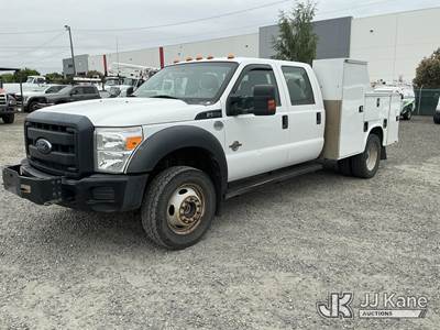 2016 Ford F550 4x4 Crew-Cab Service Truck