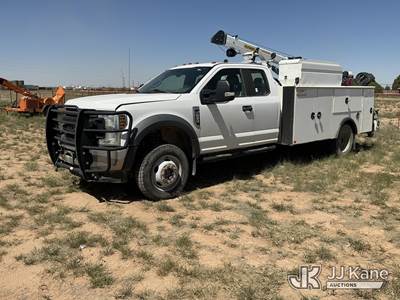 2019 Ford F-550 Extended-Cab Mechanics Service Truck