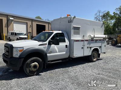 2016 Ford F550 Air Compressor/Enclosed Utility Truck