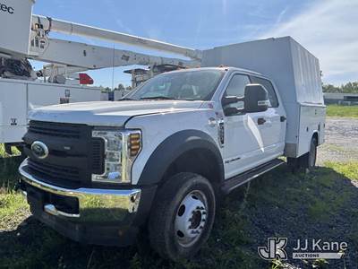 2018 Ford F550 4x4 Crew-Cab Enclosed Service Truck