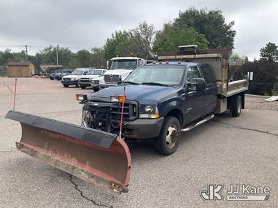 2004 Ford F550 4x4 Crew-Cab Flatbed/Service Truck