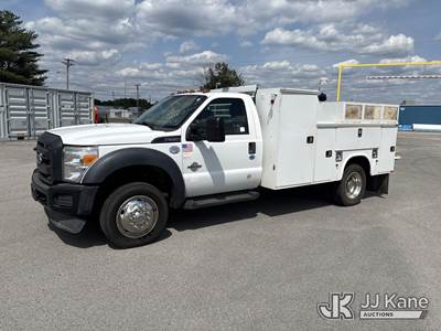 2014 Ford F-550 Regular Cab DRW Service Truck