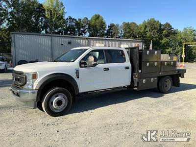 2020 Ford F550 Crew-Cab Flatbed/Service Truck