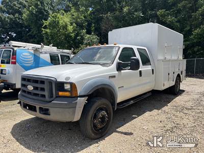 2006 Ford F-550 Crew-Cab Enclosed High-Top Service Truck