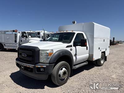 2013 Ford F-550 Regular Cab DRW Enclosed Service Truck