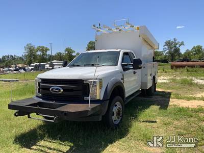 2019 Ford F-550 SuperCab DRW Extended-Cab Enclosed Service Truck