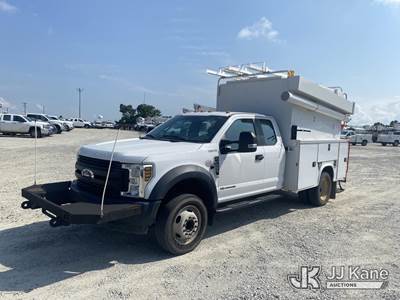 2019 Ford F-550 High Top Service Truck