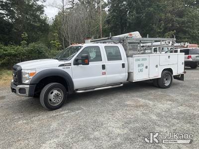 2016 Ford F-550 Crew-Cab Service Truck
