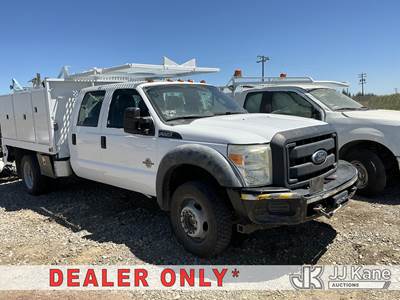 2013 Ford F-550 Crew Cab DRW Crew-Cab Service Truck