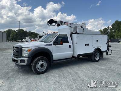 2015 Ford F550 Mechanics Service Truck