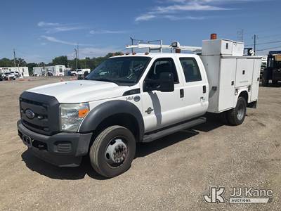 2015 Ford F550 4x4 Crew-Cab Service Truck