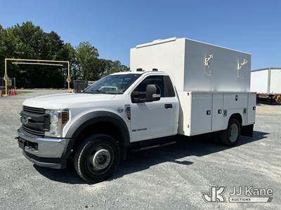 2018 Ford F550 4X4 Enclosed High-Top Service Truck