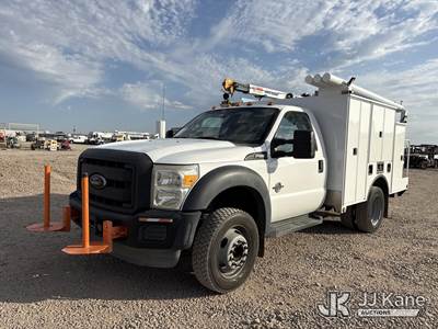 2013 Ford F-550 Regular Cab DRW Mechanics Service Truck