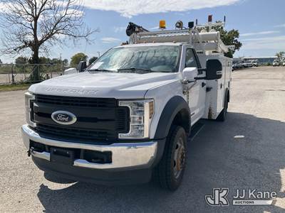 2018 Ford F-550 Mechanics Service Truck