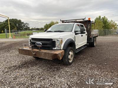 2019 Ford F-550 Crew-Cab Flatbed/Service Truck