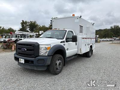 2015 Ford F-550 Regular Cab DRW High Top Air Compressor Truck