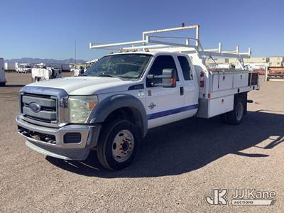 2016 Ford F550 Extended-Cab Flatbed/Service Truck