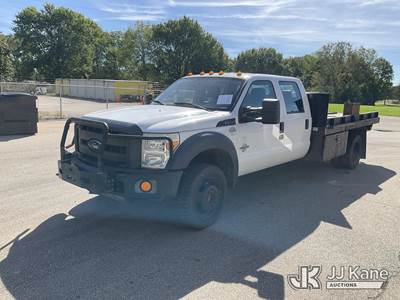 2015 Ford F-550 Crew-Cab Flatbed/Service Truck