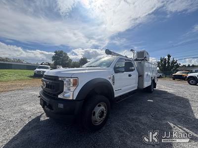 2020 Ford F-550 4x4 Extended-Cab Service Truck