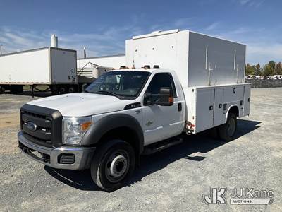 2015 Ford F550 Enclosed High-Top Service Truck