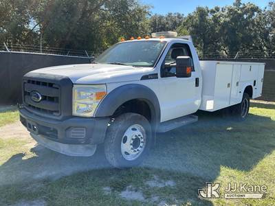 2015 Ford F-550 Regular Cab DRW Service Truck