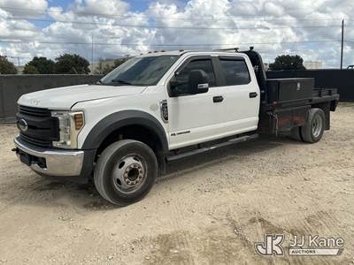 2018 Ford F-550 Crew Cab DRW Flatbed/Service Truck