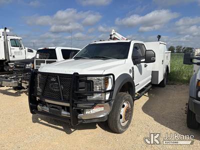 2018 Ford F-550 Extended-Cab Mechanics Service Truck