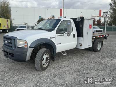 2006 Ford F-550 Regular Cab DRW Flatbed/Service Truck