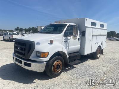 2009 Ford F650 Enclosed Service Truck