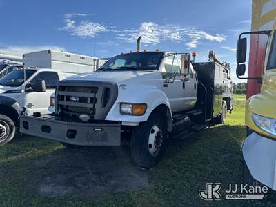 Ford F-750 Mechanic / Service Truck