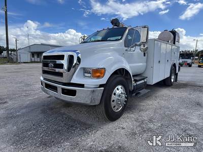 Ford F-750 Mechanic / Service Truck