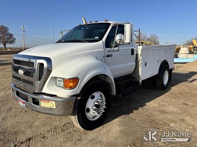 2007 Ford F-750 Service Truck
