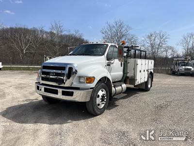 2015 Ford F750 Regular Cab 2WD DRW Mechanics Service Truck