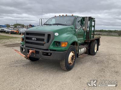 2015 Ford F-750 Regular Cab 2WD DRW Flatbed/Utility Truck