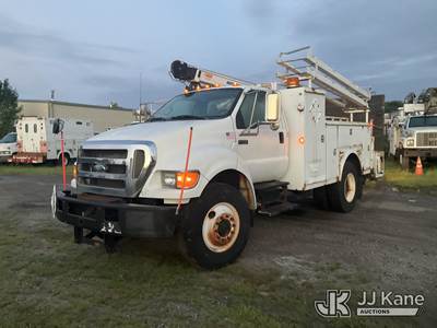 2006 Ford F-750 Mechanics Service Truck